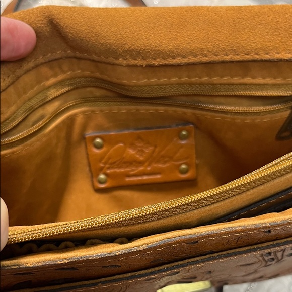 Patricia Nash Lanza Three Way Convertible Crossbody - Picture 9 of 14